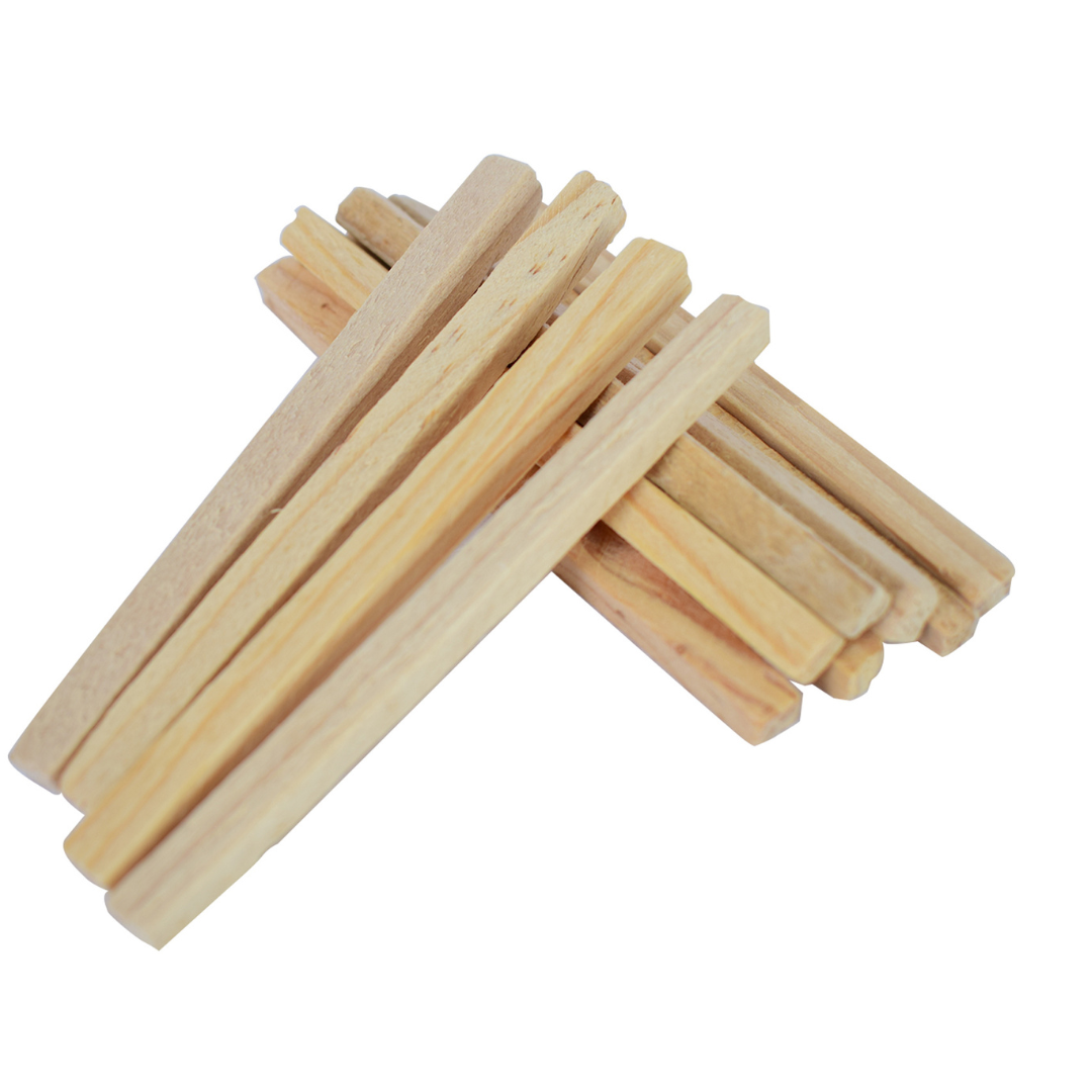 Palillos y palitos de madera